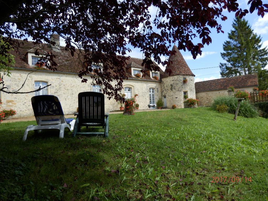 Appartement Manoir de Rouillé à Saint-Aubin-d'Appenai Extérieur photo