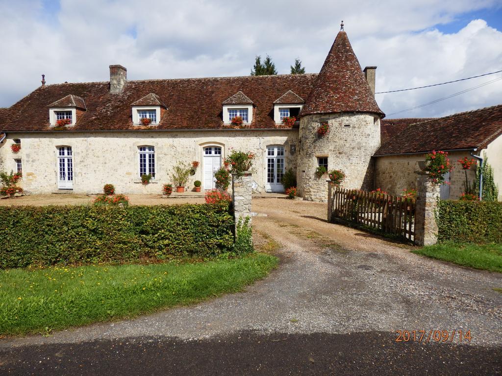Appartement Manoir de Rouillé à Saint-Aubin-d'Appenai Extérieur photo